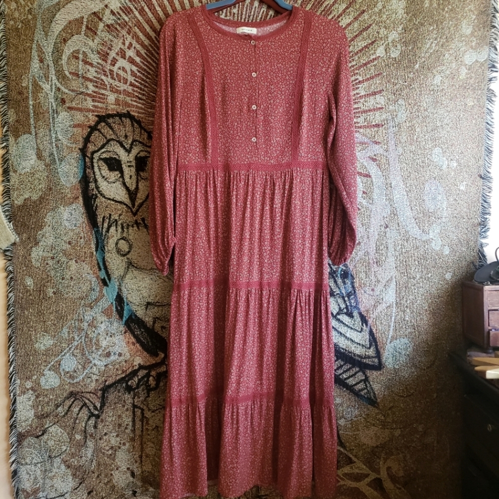 Max Studio Red Long Sleeve Dress